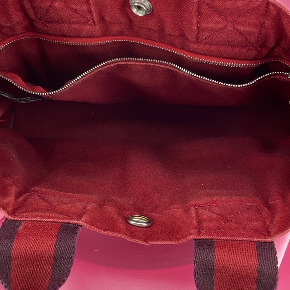 Hermès Fourre Tout PM tote bag in red canvas with black and red striped handles - Picture 9 of 15